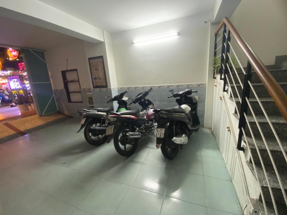Oyo 1168 Elly'S Home 2 Da Nang Zewnętrze zdjęcie